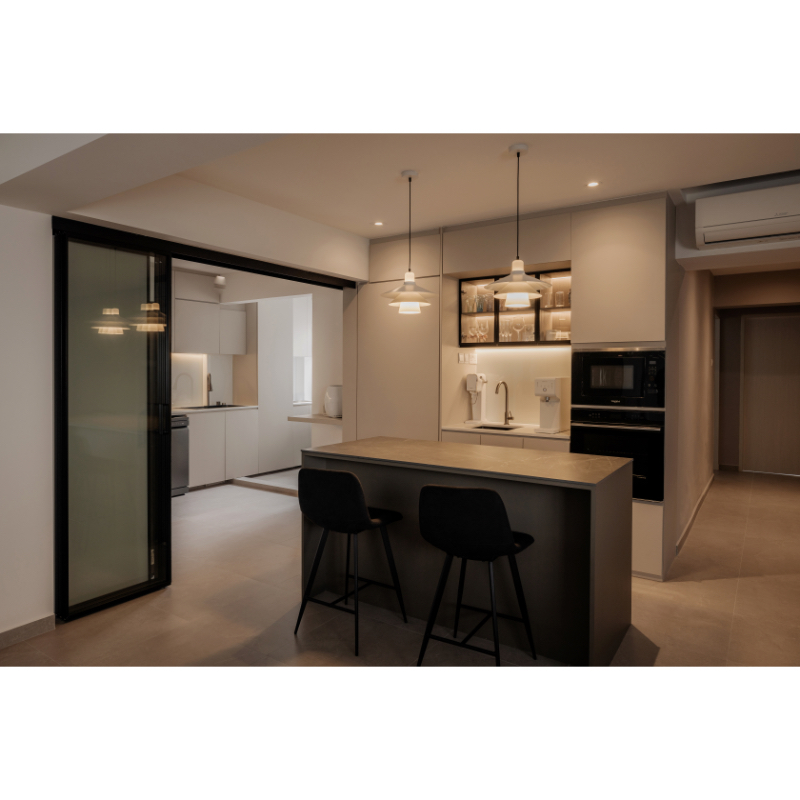Woodlands Drive thumbnail 2