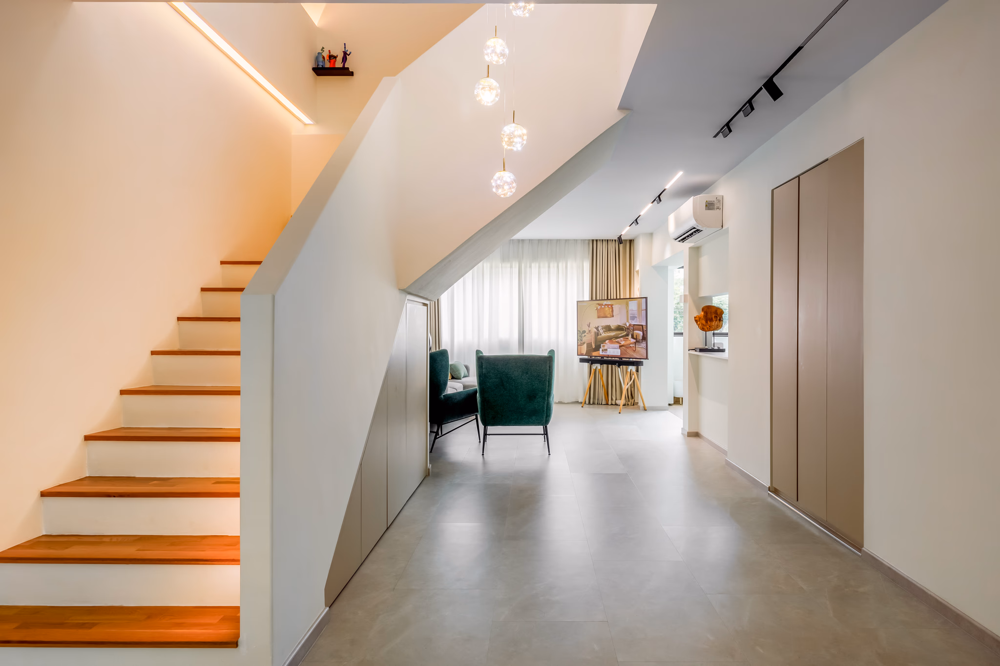 860 Tampines