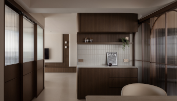 Darwin Interior
